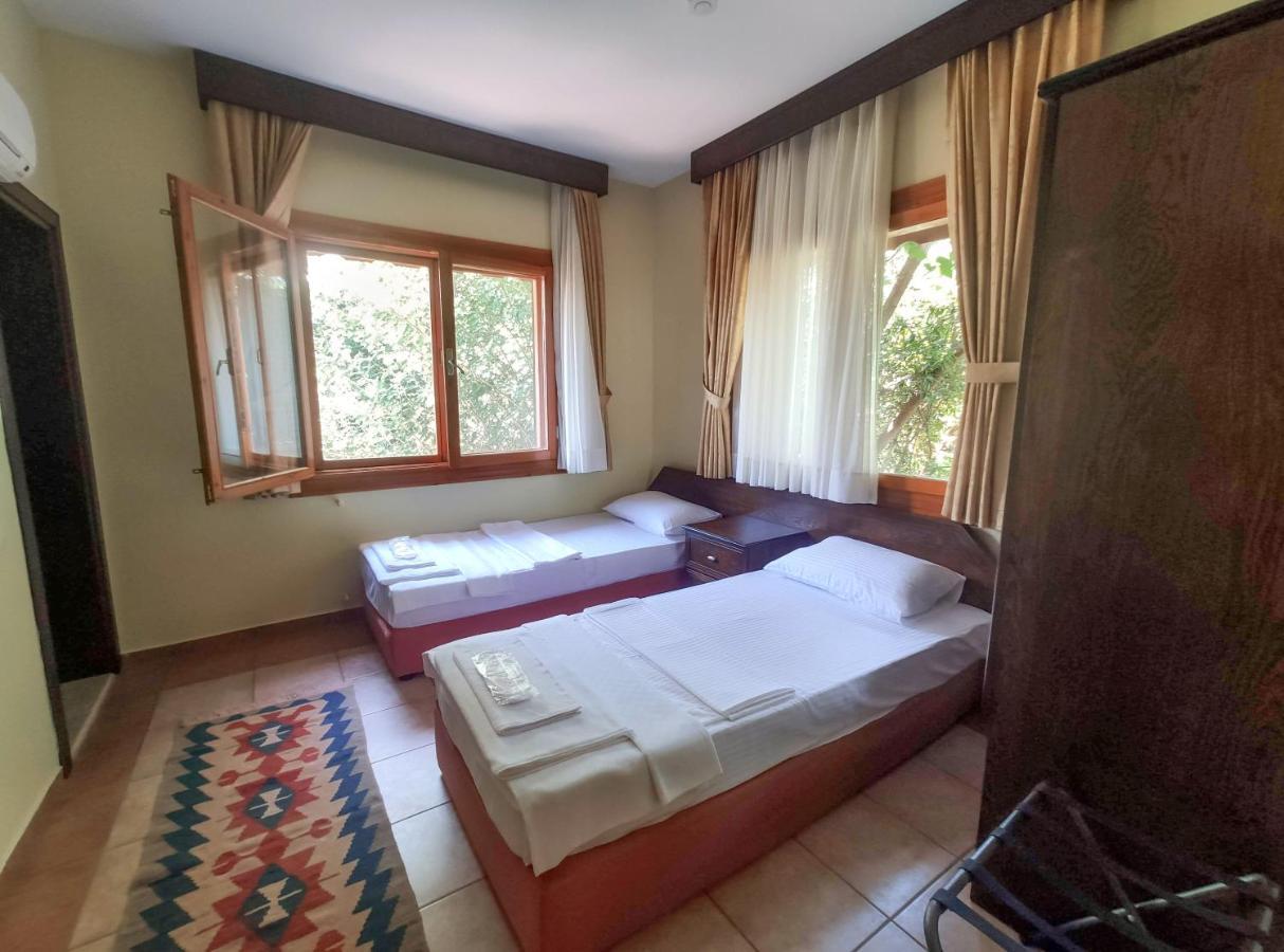 Pinea Pansiyon Kemer Ngoại thất bức ảnh