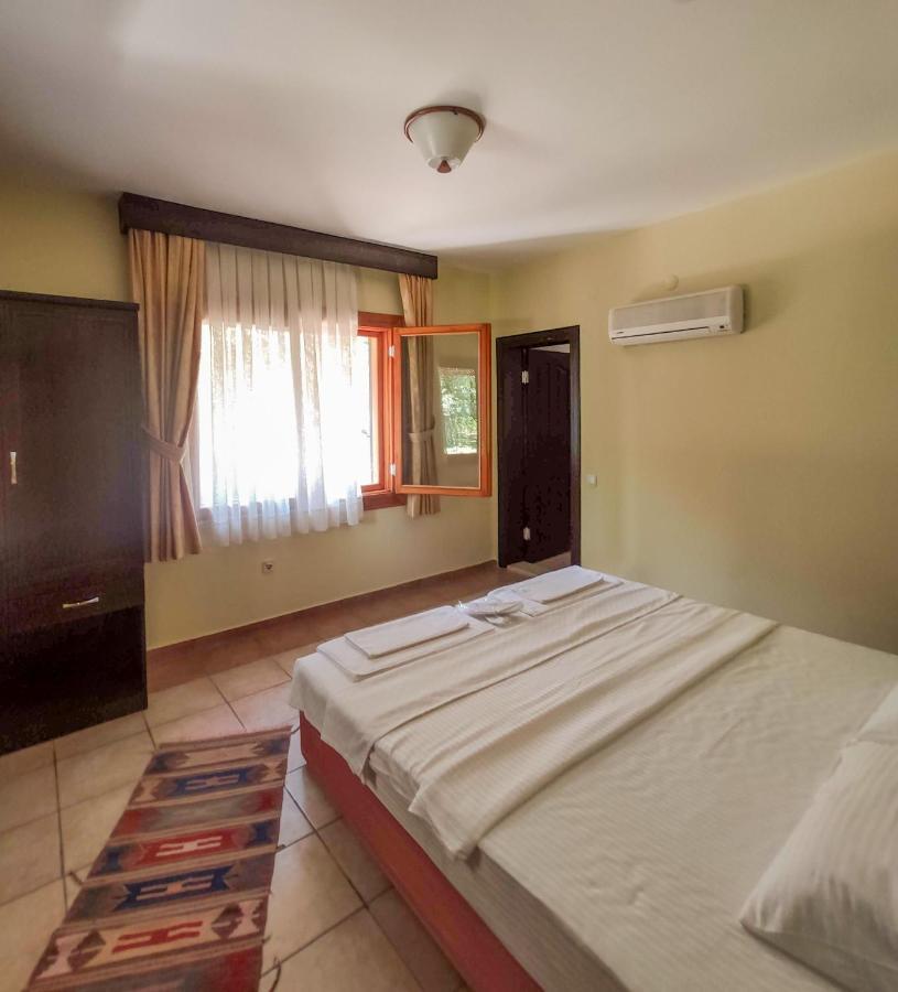 Pinea Pansiyon Kemer Ngoại thất bức ảnh