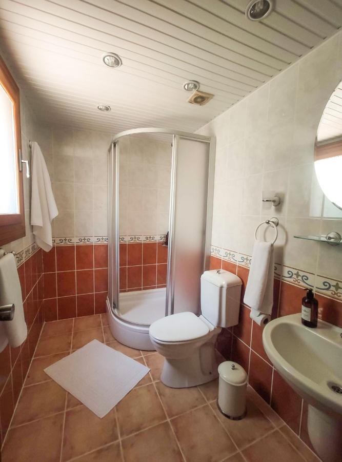 Pinea Pansiyon Kemer Ngoại thất bức ảnh
